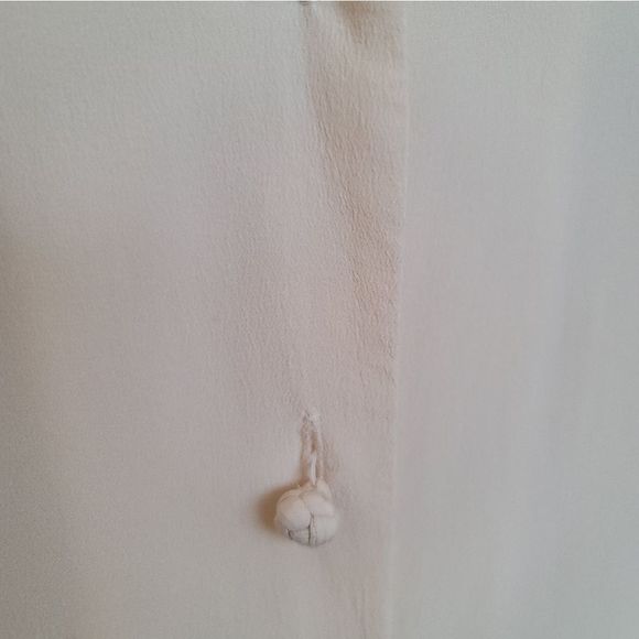 August silk silk blouse - Picture 4 of 11